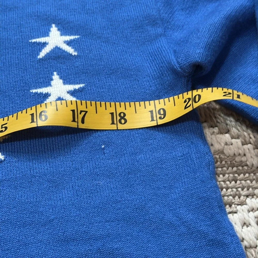 Cali Rey Blue Star Pattern Sweater size Large - Picture 8 of 9